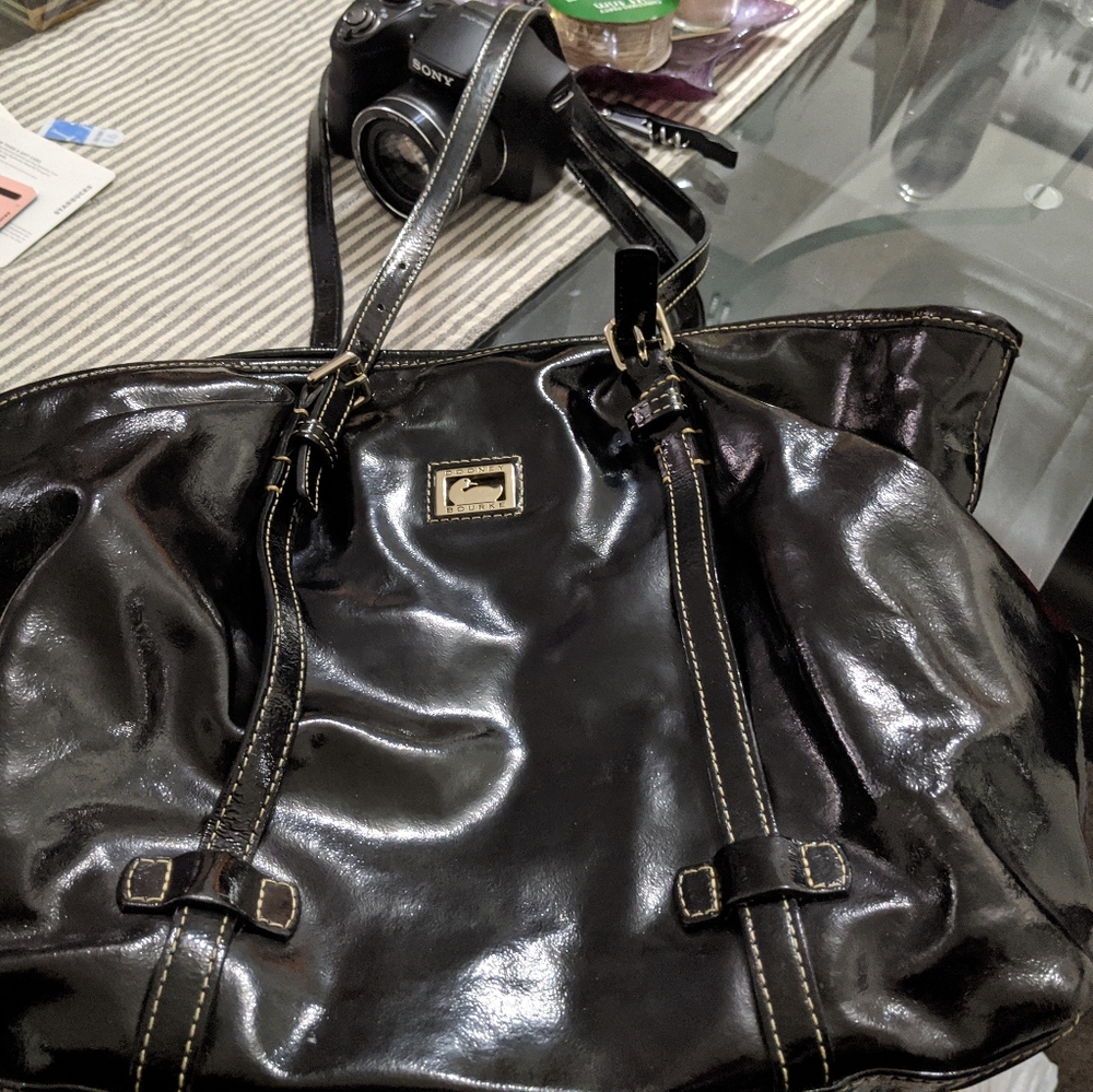Dooney and Bourke purse